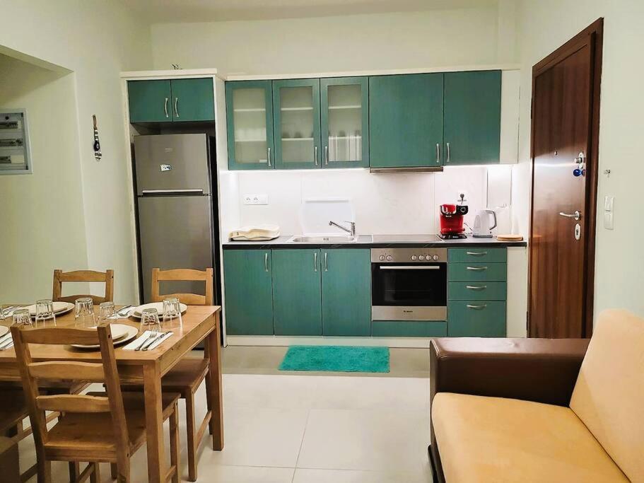 Maria Apartment Порто Хели Экстерьер фото